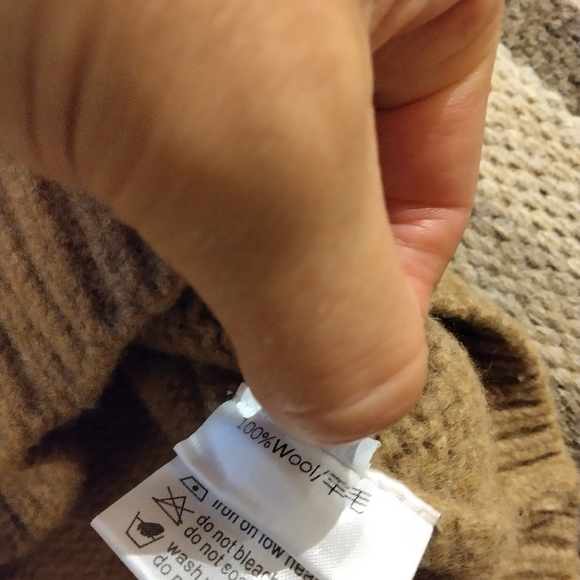 ASM Anna Women's Turtleneck Sweater Size XS Brown 100% Wool - Picture 5 of 8